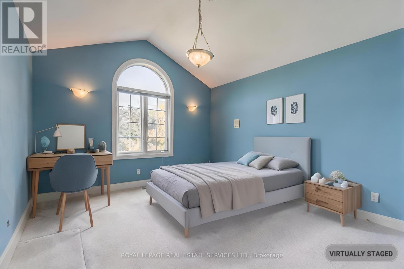 












57 ORR CRESCENT

,
Hamilton,




Ontario
L8G5C5

