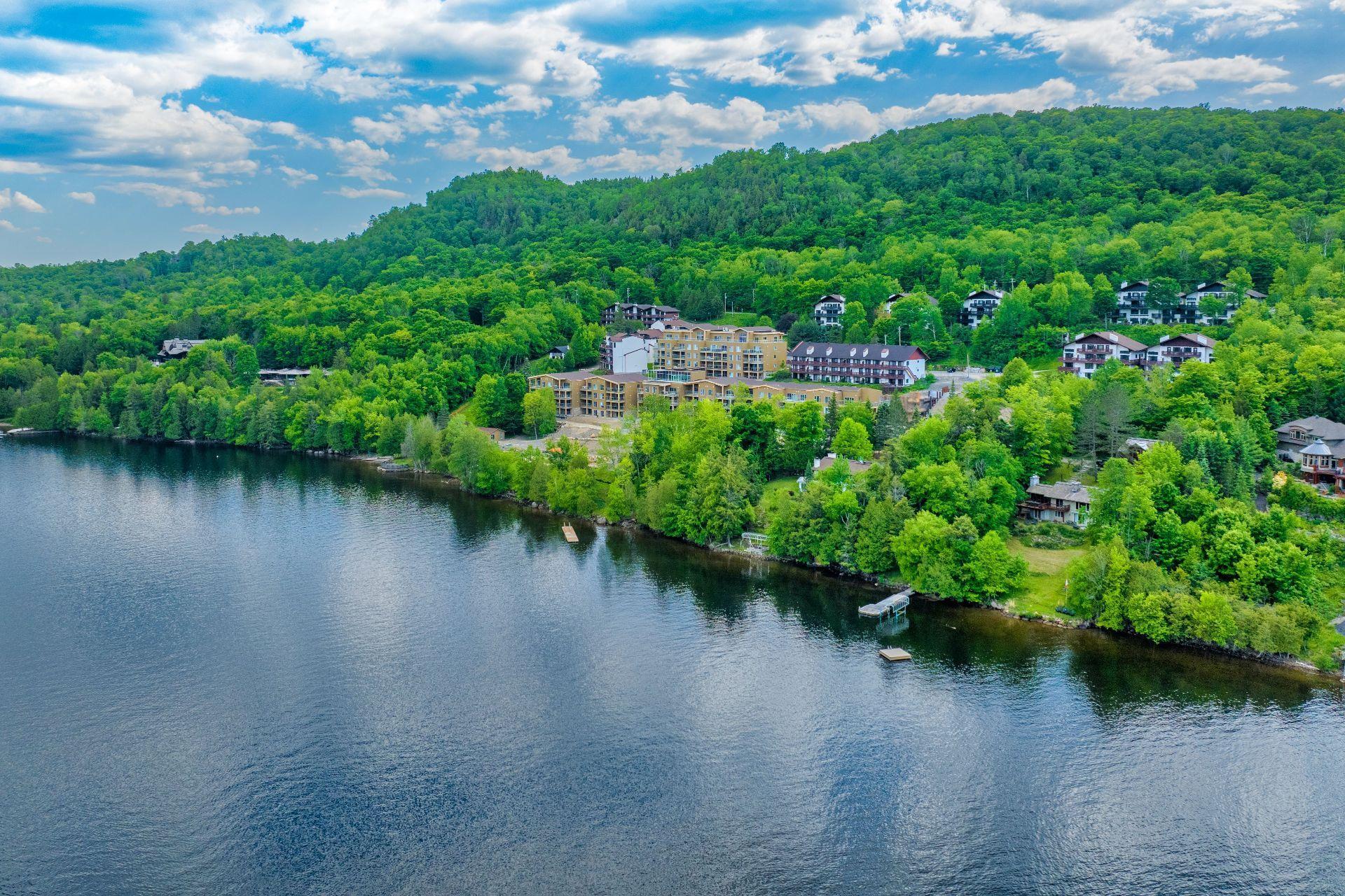 









123


Rue Cuttle

, 105,
Mont-Tremblant,




QC
J8E1B9

