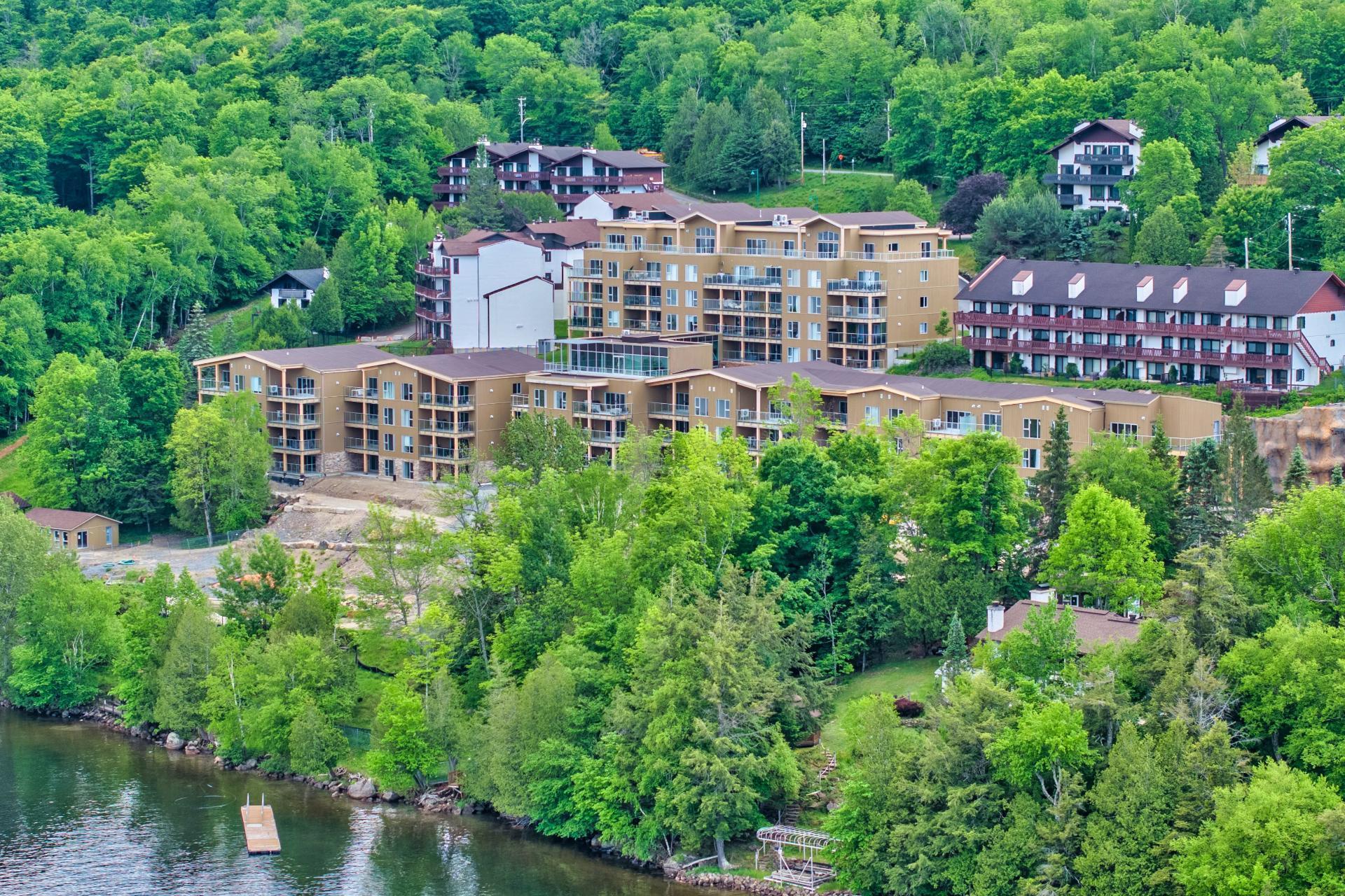 









123


Rue Cuttle

, 105,
Mont-Tremblant,




QC
J8E1B9

