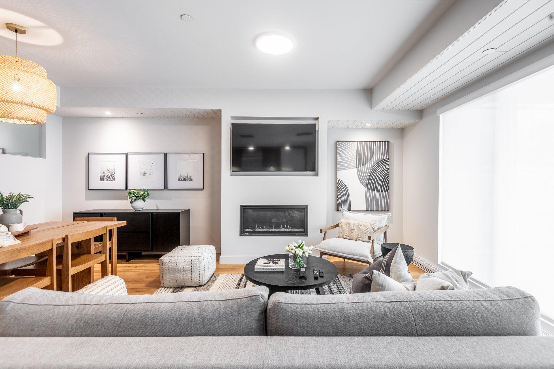 









123


Rue Cuttle

, 105,
Mont-Tremblant,




QC
J8E1B9

