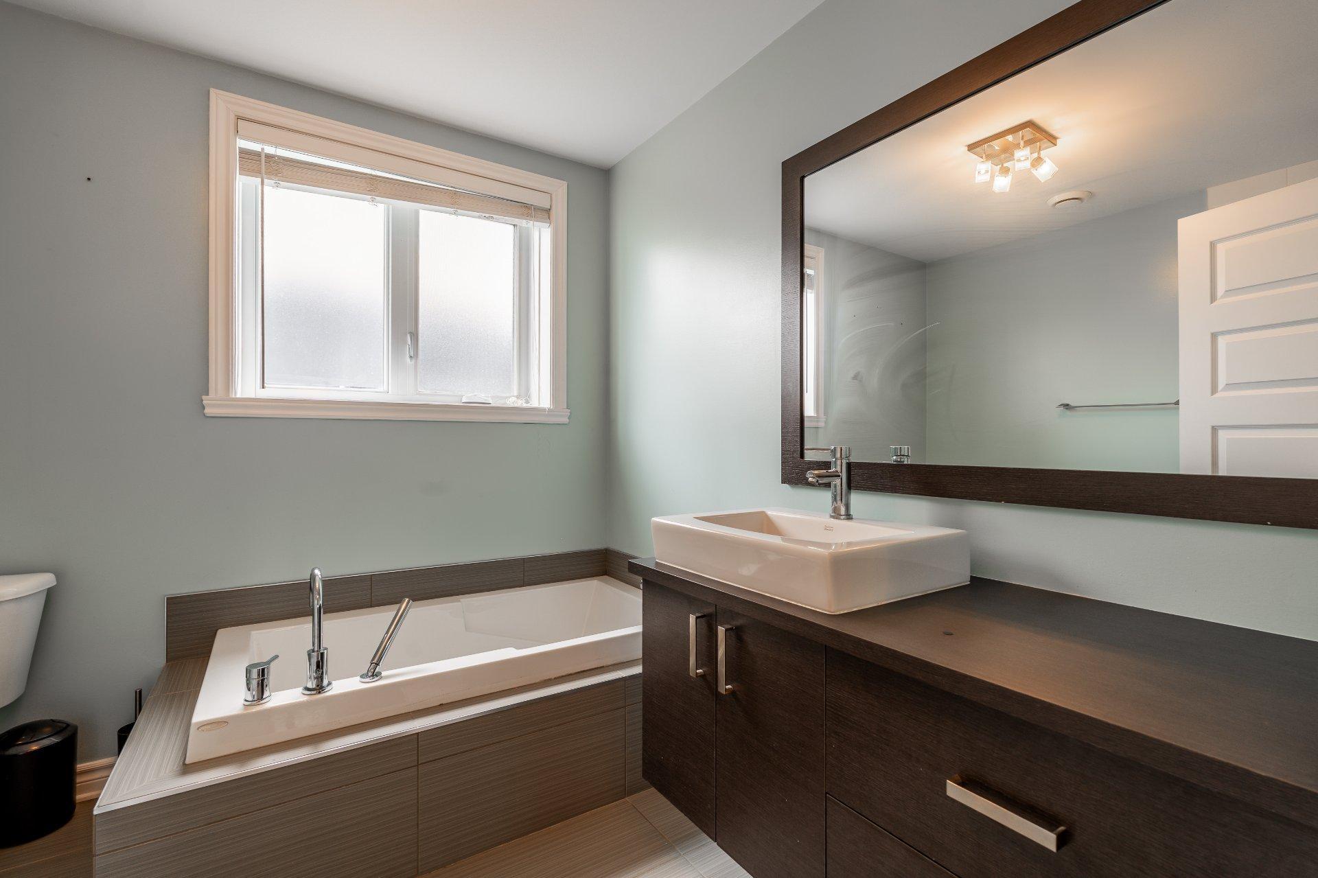 









1415


Rue des Outaouais

, C,
Repentigny (Repentigny),




QC
J5Y0G2

