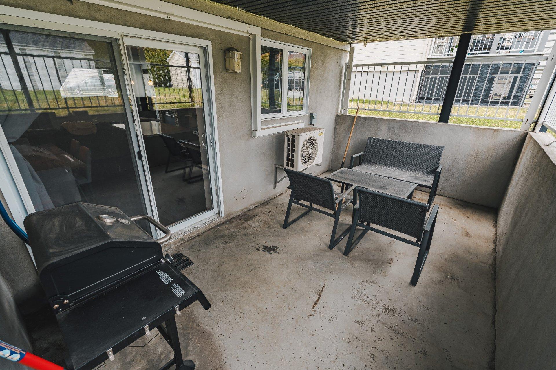 









1415


Rue des Outaouais

, C,
Repentigny (Repentigny),




QC
J5Y0G2

