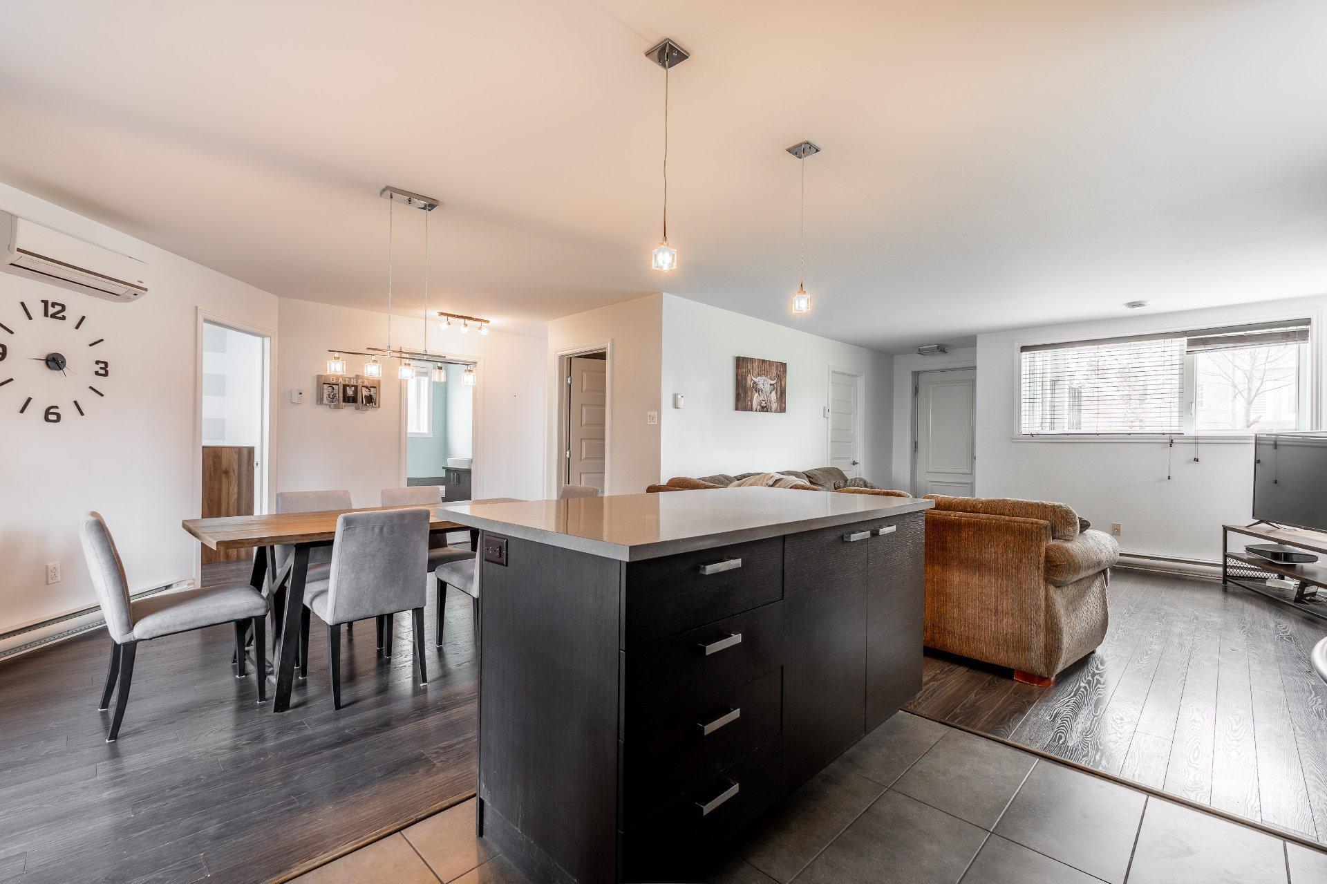









1415


Rue des Outaouais

, C,
Repentigny (Repentigny),




QC
J5Y0G2

