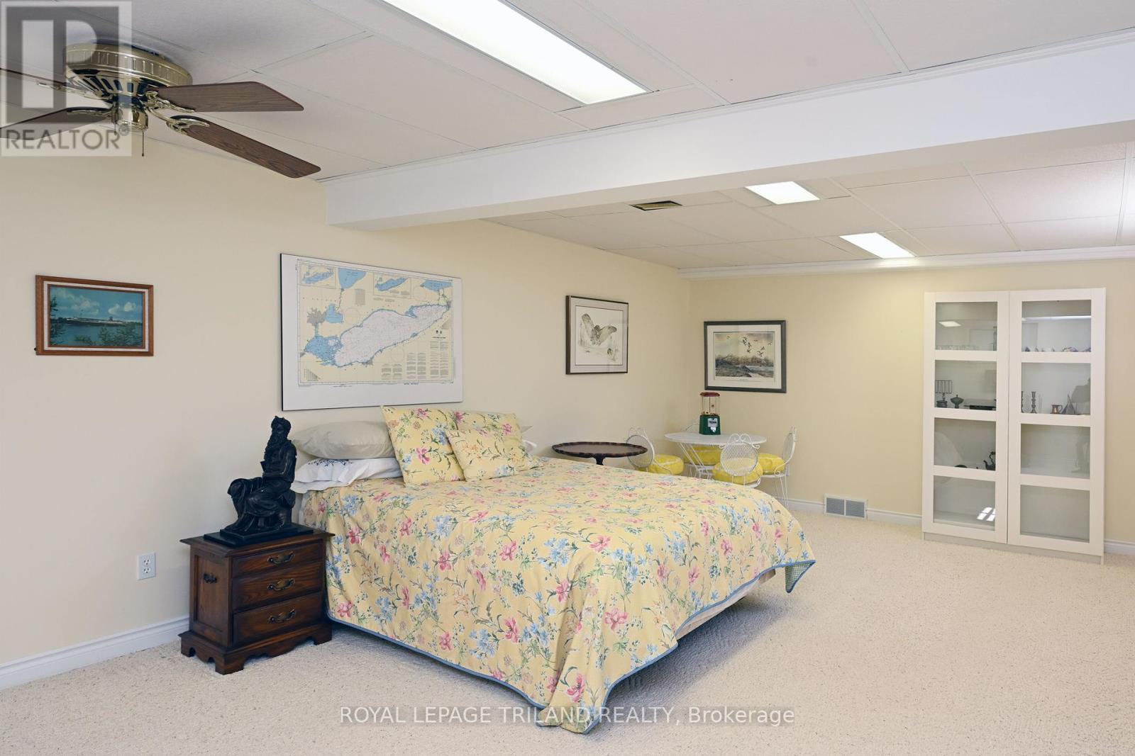 












7154 TALBOT TRAIL

,
Chatham-Kent (Blenheim),




Ontario
N0P1A0

