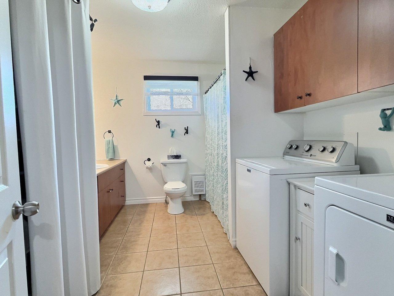 









235


Rue Monseigneur-Vel

,
Magog,




QC
J1X3W5

