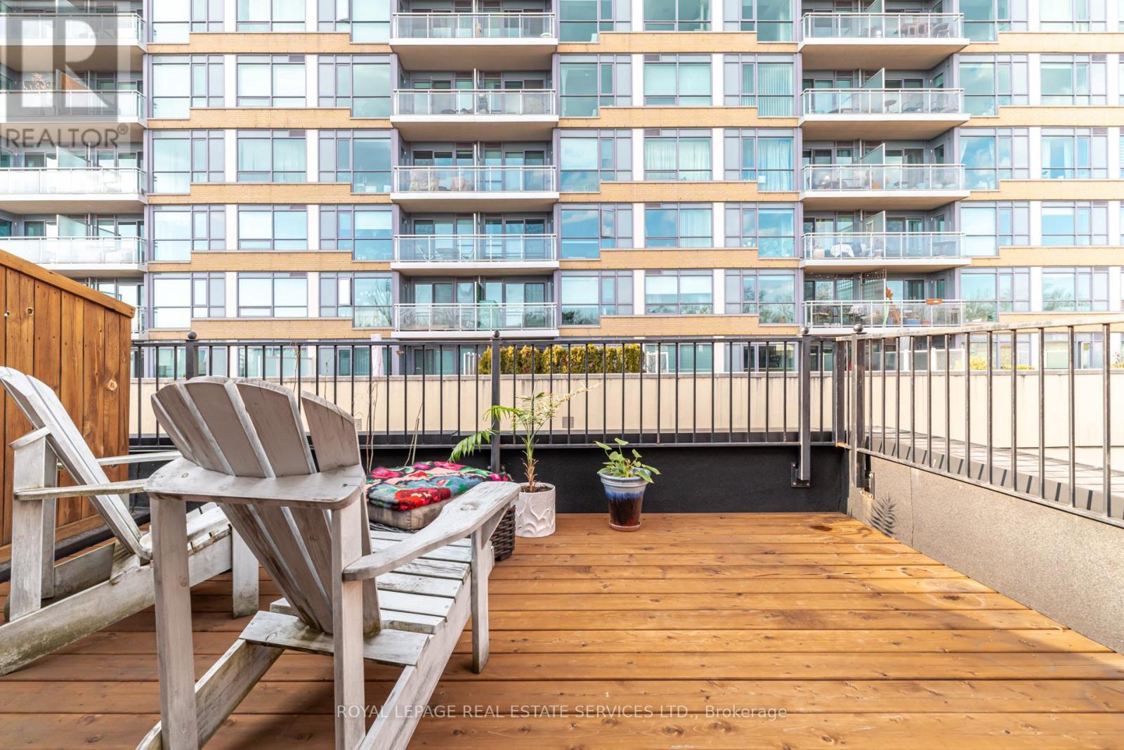












12 - 1968 BLOOR STREET W

,
Toronto,




Ontario
M6P3K9


