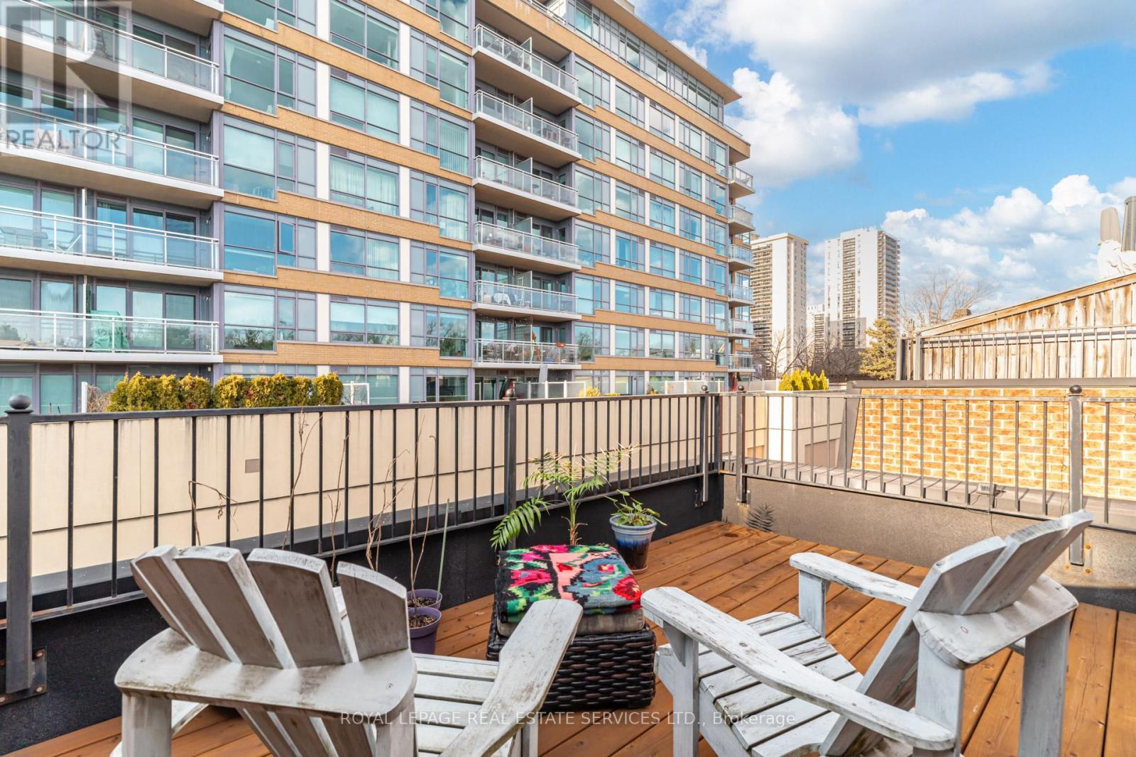 












12 - 1968 BLOOR STREET W

,
Toronto,




Ontario
M6P3K9

