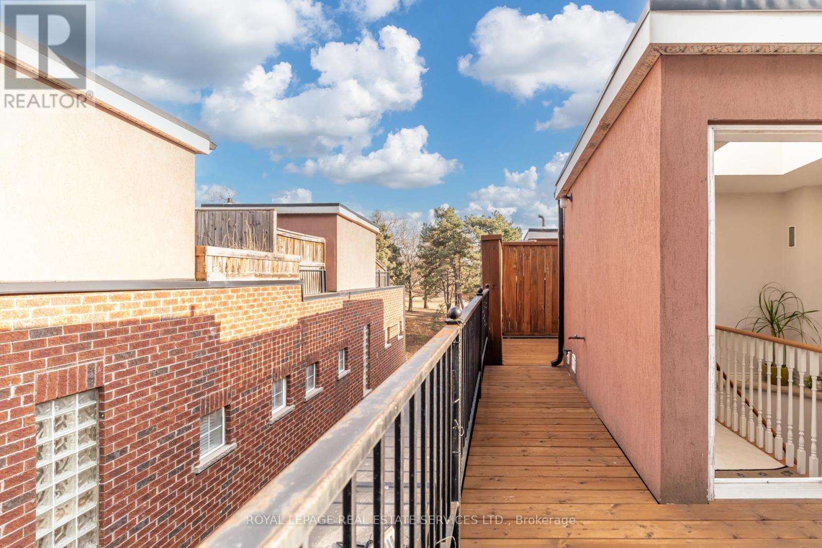 












12 - 1968 BLOOR STREET W

,
Toronto,




Ontario
M6P3K9

