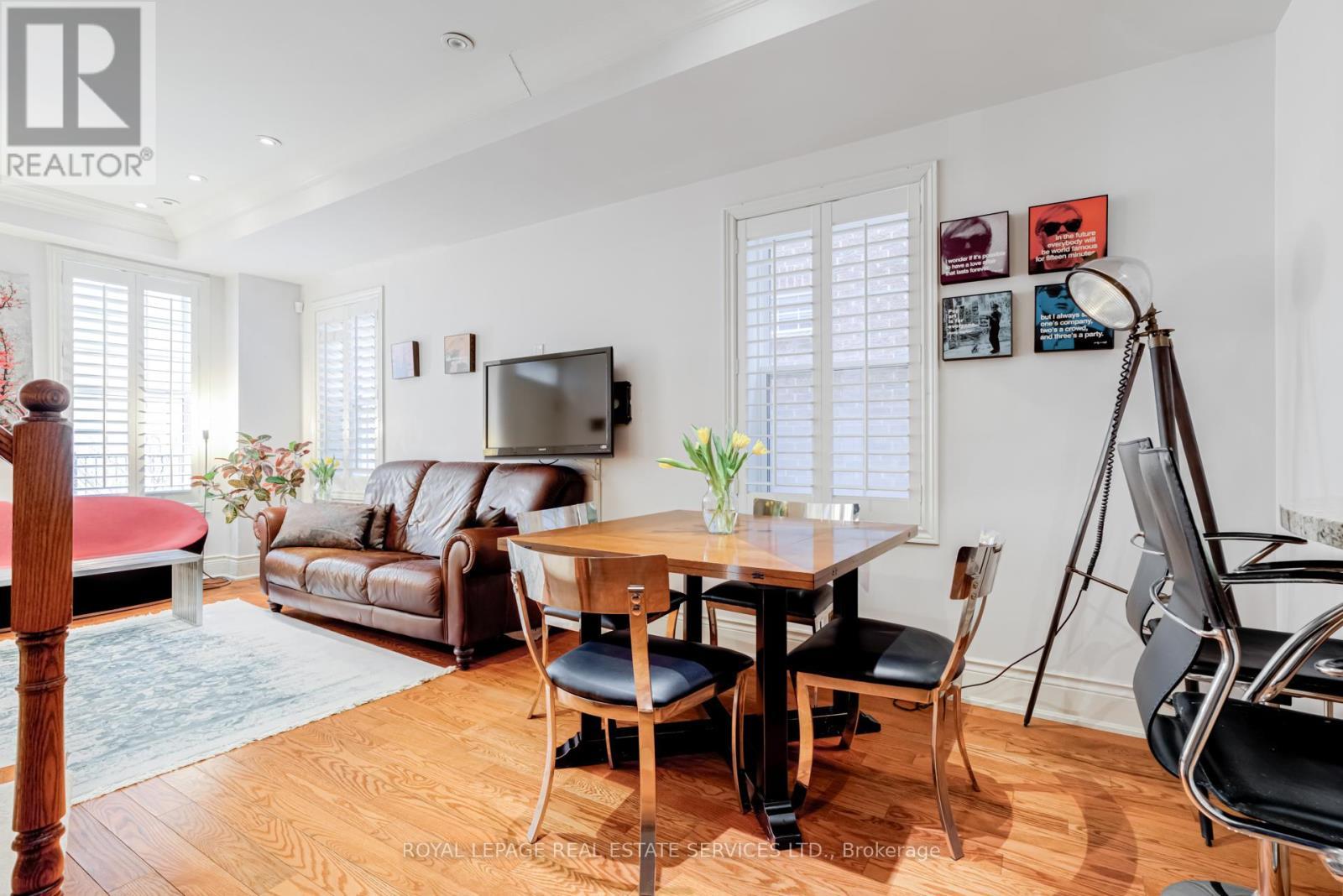 












12 - 1968 BLOOR STREET W

,
Toronto,




Ontario
M6P3K9

