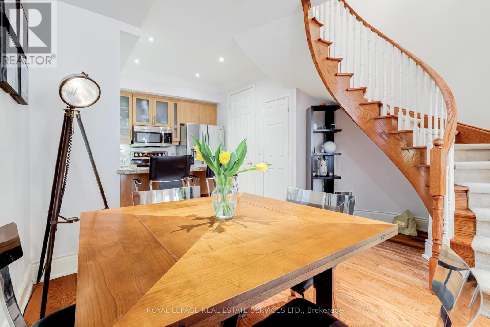 












12 - 1968 BLOOR STREET W

,
Toronto,




Ontario
M6P3K9

