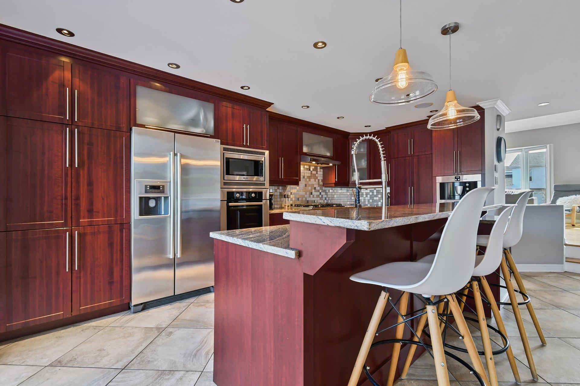 









397


Av. Marc-Aurèle-Fortin

,
Laval (Sainte-Rose),




QC
H7L5G2

