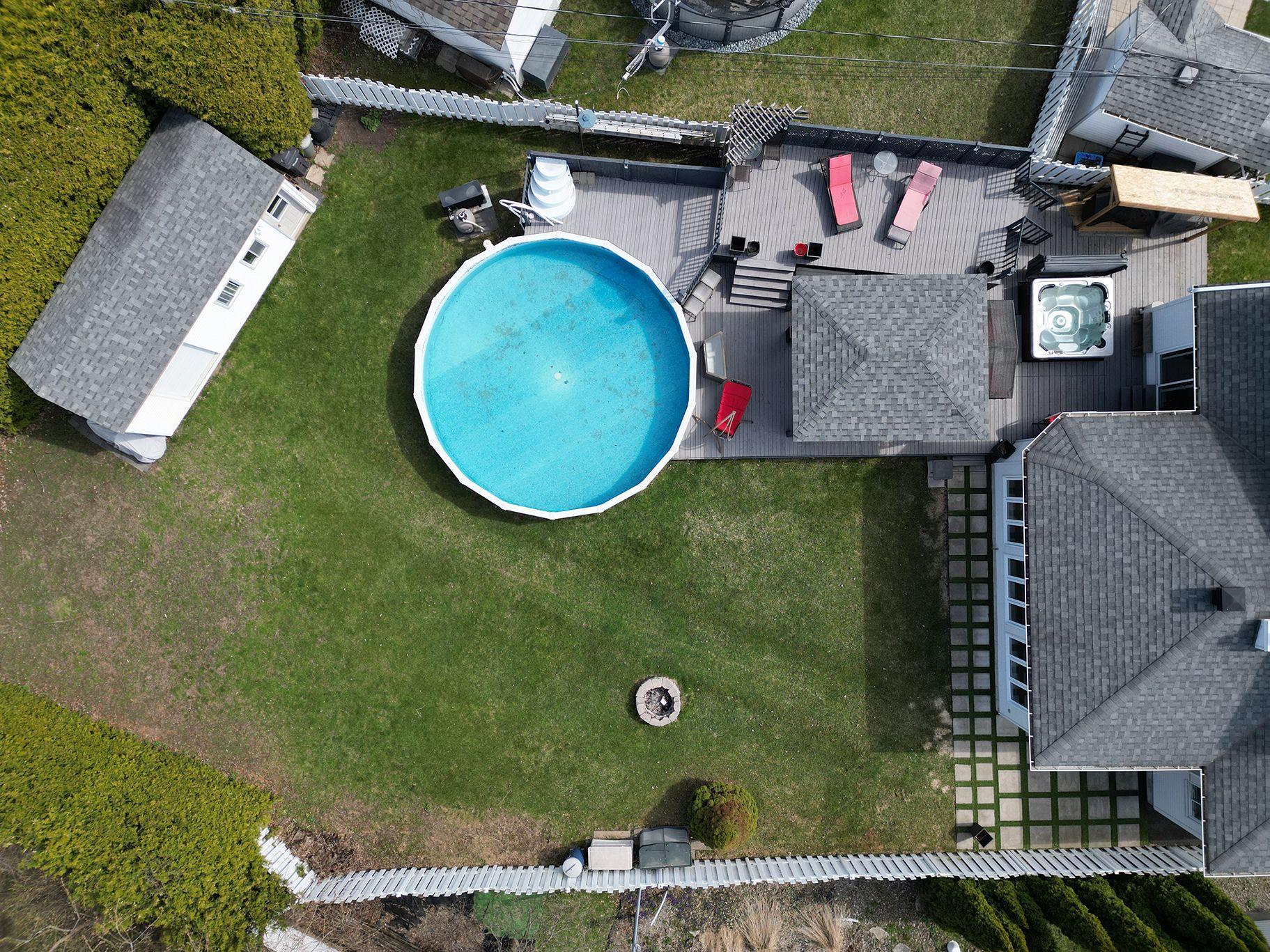 









397


Av. Marc-Aurèle-Fortin

,
Laval (Sainte-Rose),




QC
H7L5G2

