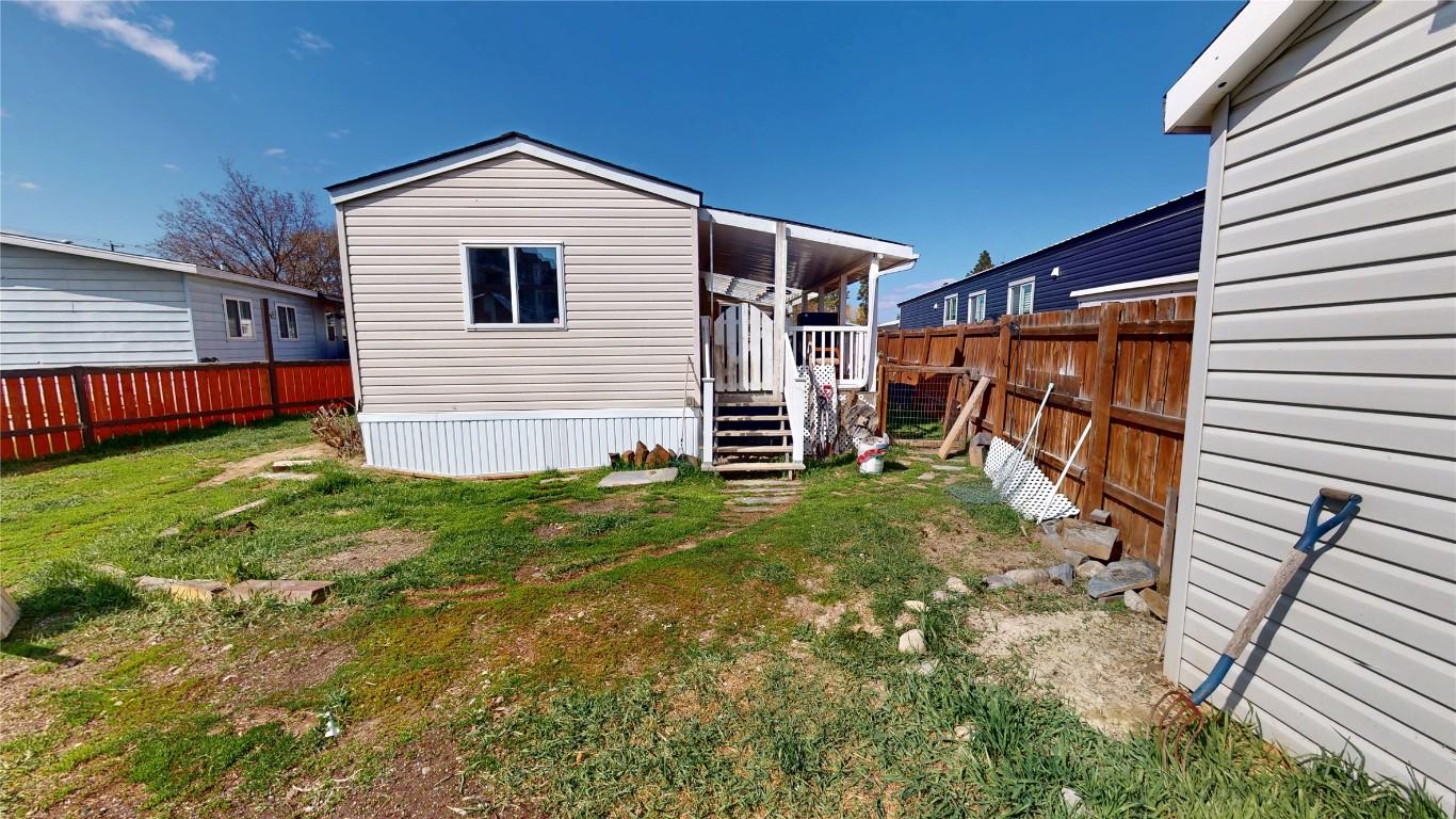 









724


Innes

Avenue, 4,
Cranbrook,




BC
V1C 2A5

