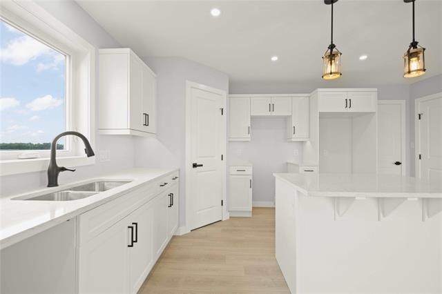 









18


Van Riesen

DR,
Niverville,




MB
R0A 0A1

