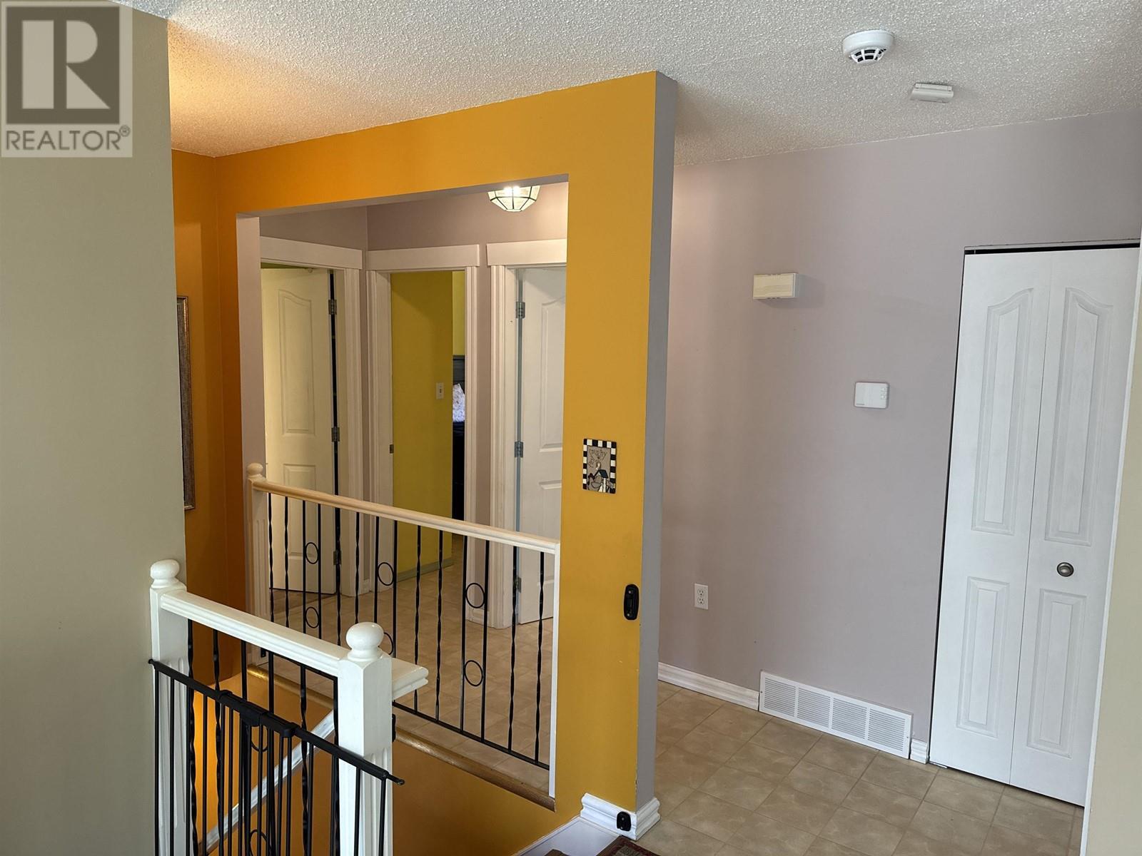 












911 HESKETH ROAD

,
Quesnel,




British Columbia
V2J7H6

