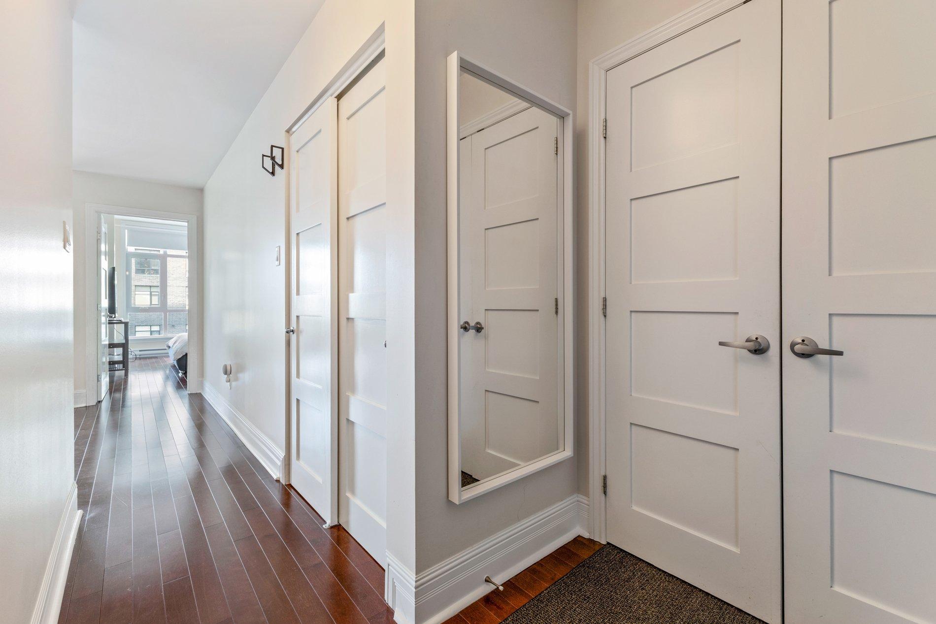 









2865


Av. du Cosmodôme

, 306,
Laval (Chomedey),




QC
H7T0G6

