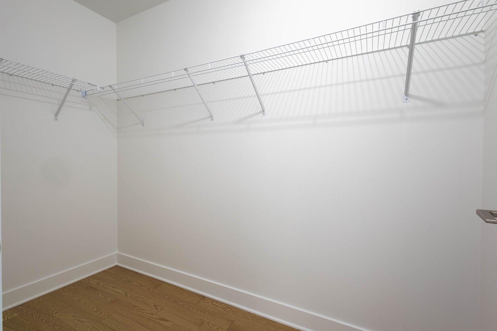 









200


Rue Marie-Charles-Le Moyne

, 218,
Longueuil (Le Vieux-Longueuil),




QC
J4K8C2

