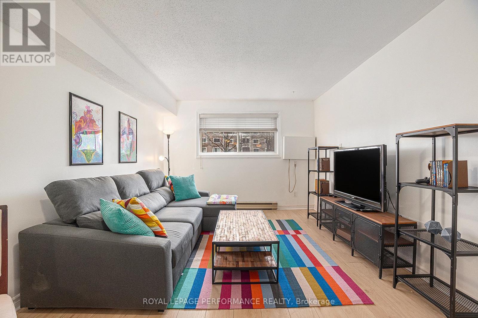 












105 - 318 LORRY GREENBERG DRIVE

,
Ottawa,




Ontario
K1T2R5

