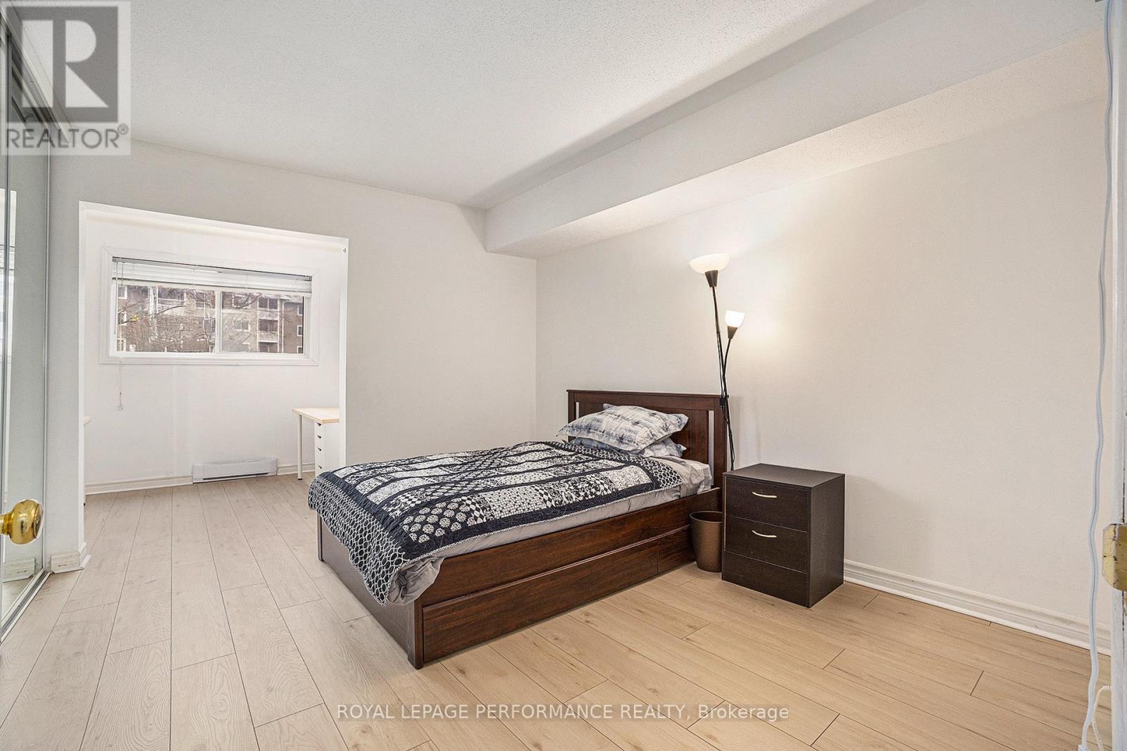 












105 - 318 LORRY GREENBERG DRIVE

,
Ottawa,




Ontario
K1T2R5


