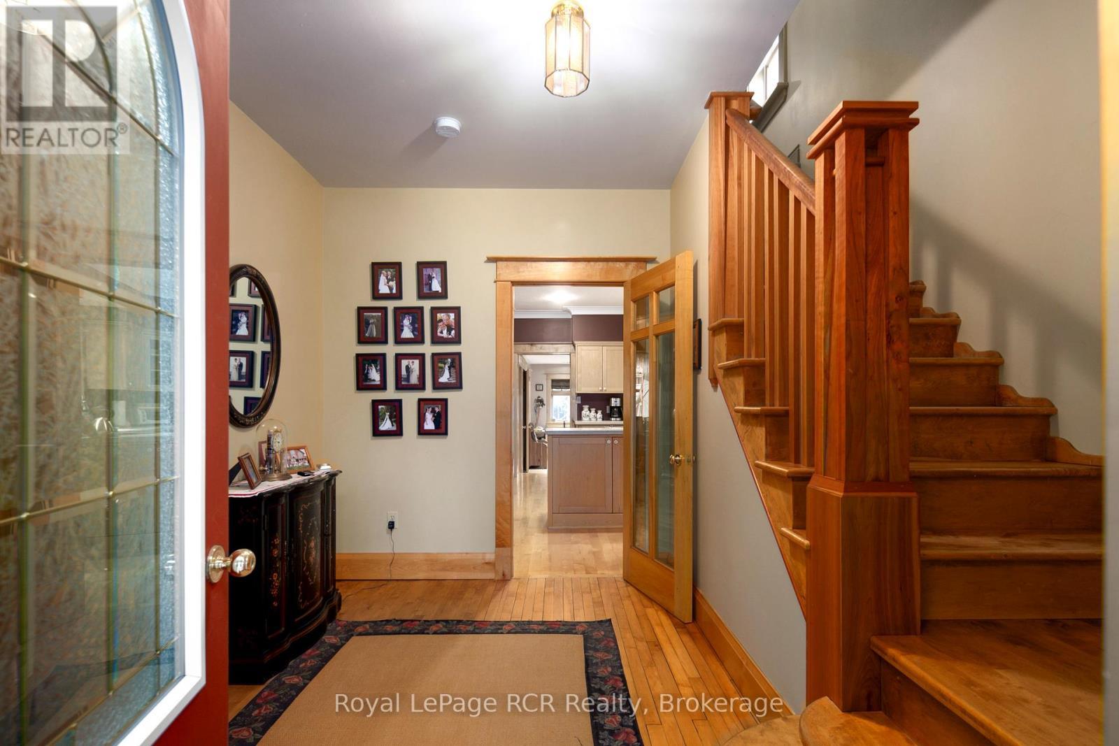 












635317 EUPHRASIA-HOLLAND TOWNLINE

,
Grey Highlands,







Ontario
N0C1H0

