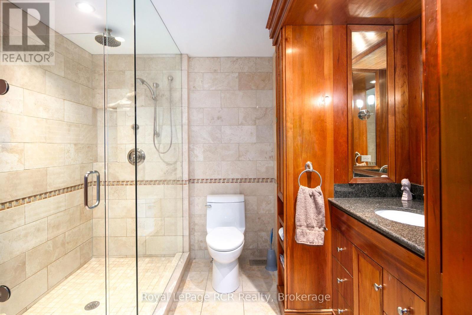 












635317 EUPHRASIA-HOLLAND TOWNLINE

,
Grey Highlands,







Ontario
N0C1H0


