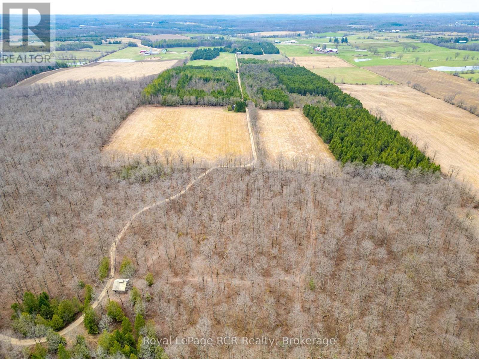 












635317 EUPHRASIA-HOLLAND TOWNLINE

,
Grey Highlands,







Ontario
N0C1H0

