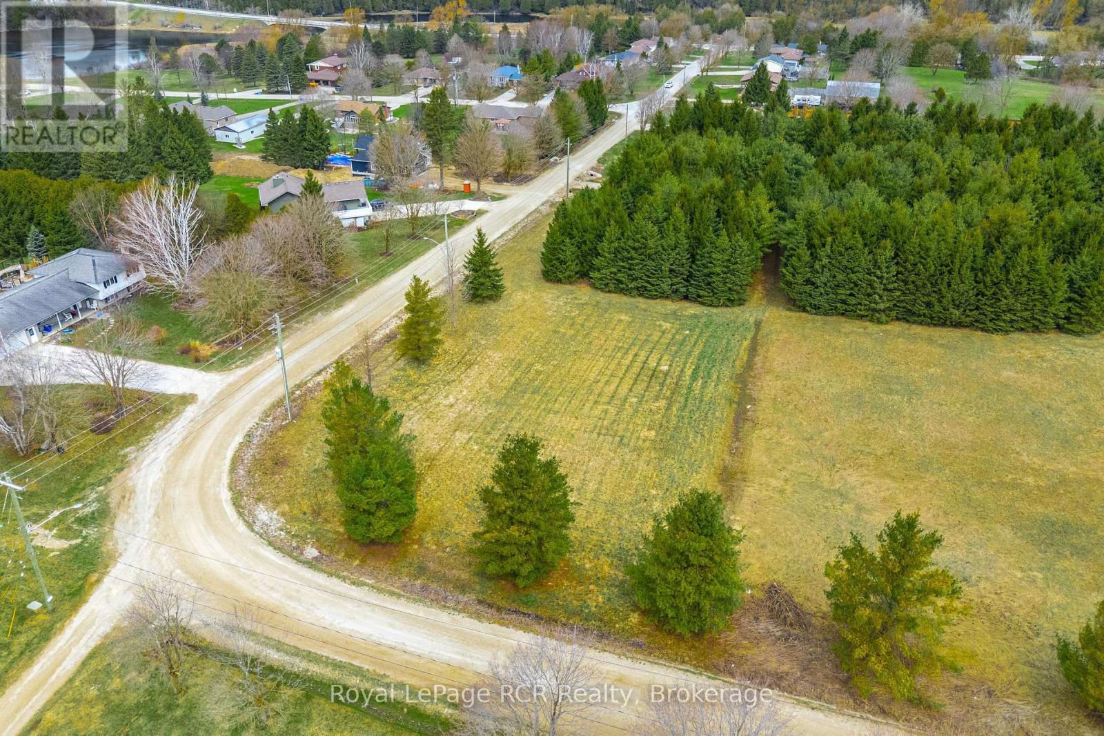 












LOT # 3 OXFORD STREET

,
Wellington North (Mount Forest),







Ontario
N0G2L3

