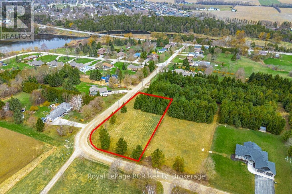 












LOT # 3 OXFORD STREET

,
Wellington North (Mount Forest),







Ontario
N0G2L3


