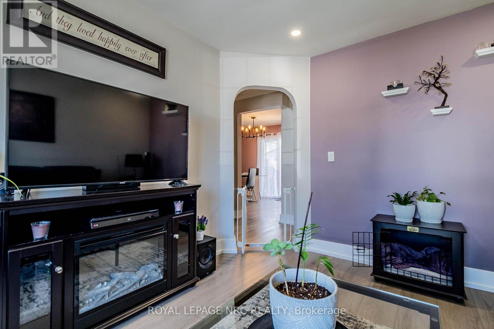 












6080 KEITH STREET

,
Niagara Falls (Church's Lane),




Ontario
L2J1K2

