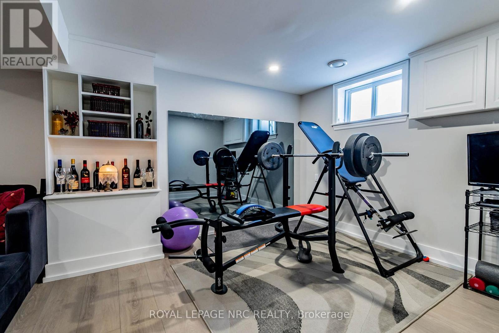 












6080 KEITH STREET

,
Niagara Falls (Church's Lane),




Ontario
L2J1K2

