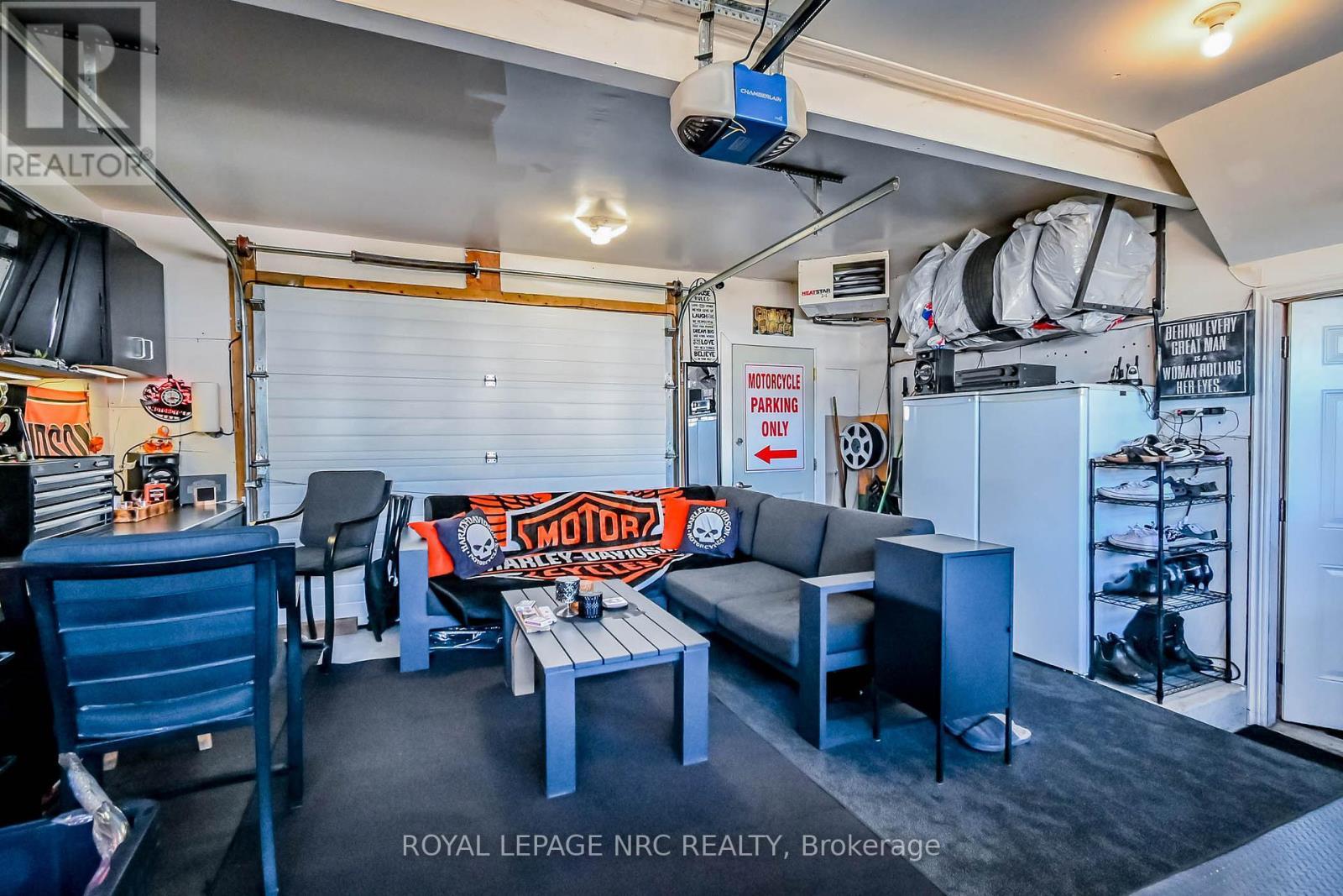 












6080 KEITH STREET

,
Niagara Falls (Church's Lane),




Ontario
L2J1K2

