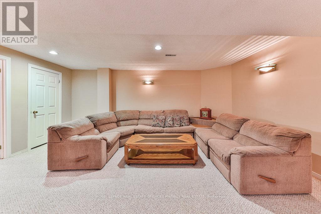 












3952 ROLLING VALLEY DRIVE

,
Mississauga,




Ontario
L5L5V9

