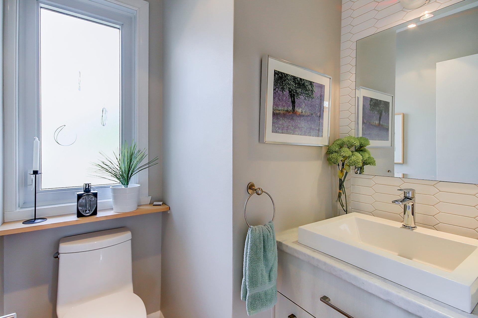 









165


Rue Hertel

,
Beloeil,




QC
J3G2M9

