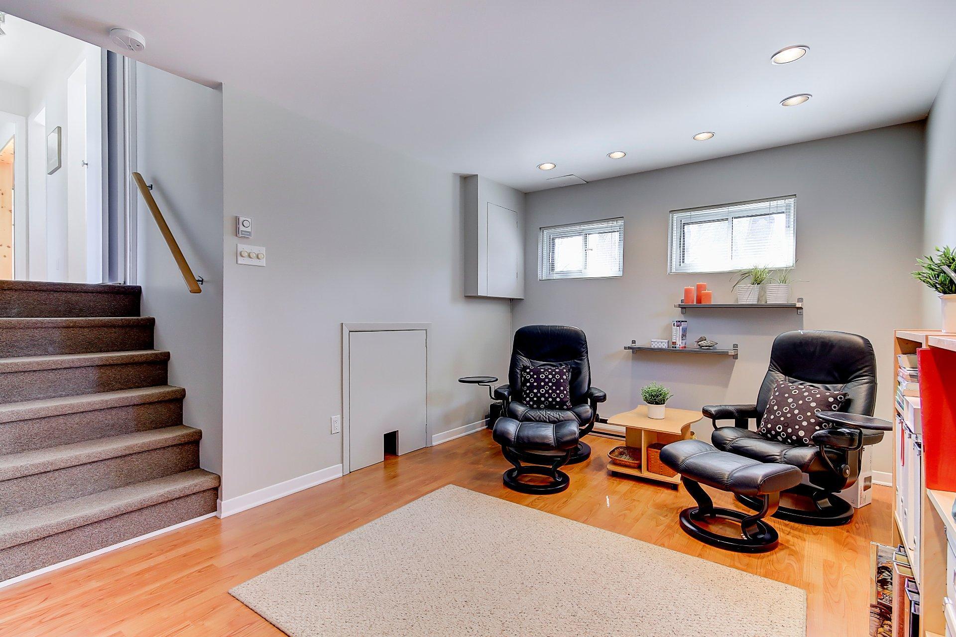 









165


Rue Hertel

,
Beloeil,




QC
J3G2M9

