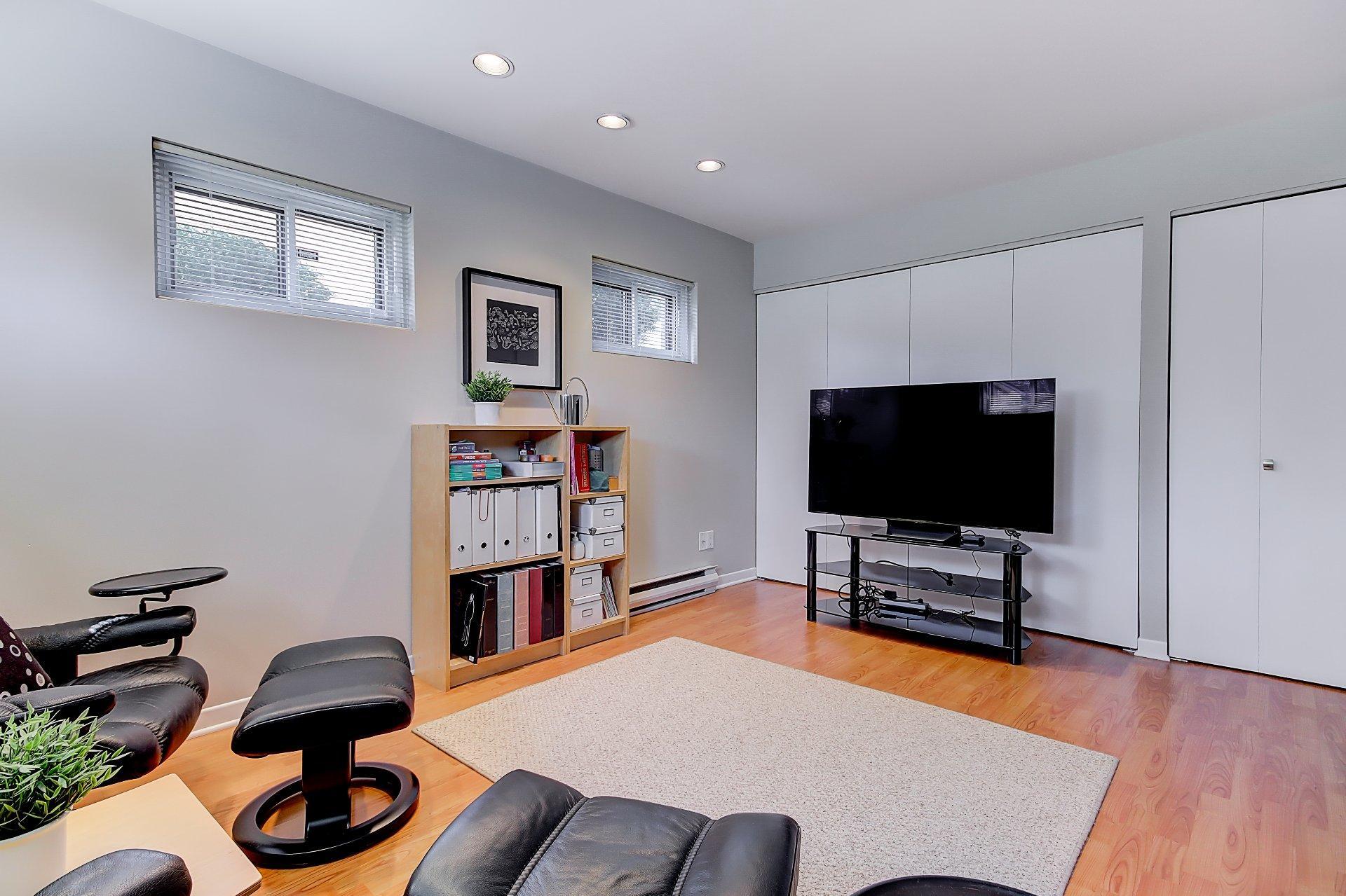 









165


Rue Hertel

,
Beloeil,




QC
J3G2M9


