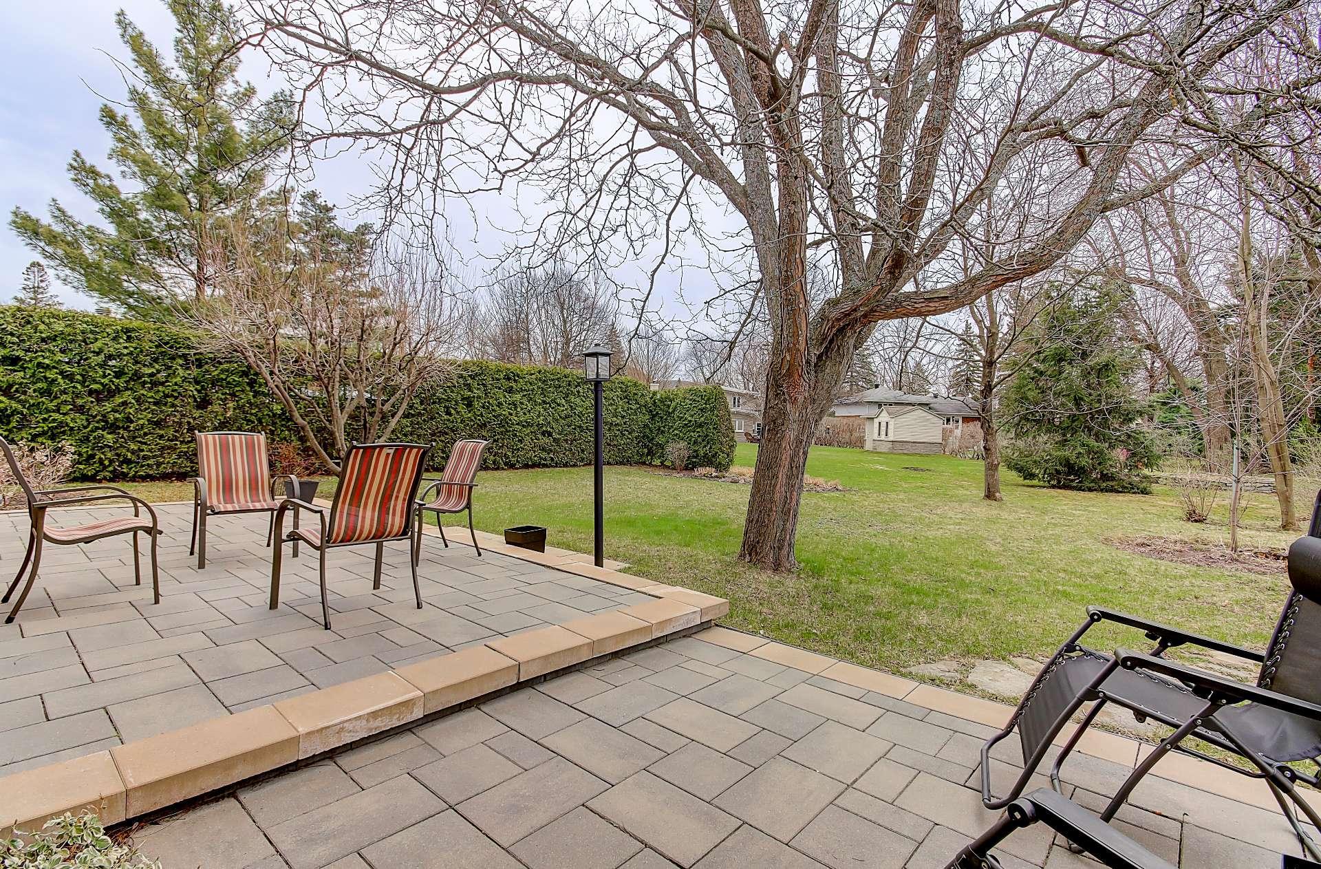 









165


Rue Hertel

,
Beloeil,




QC
J3G2M9

