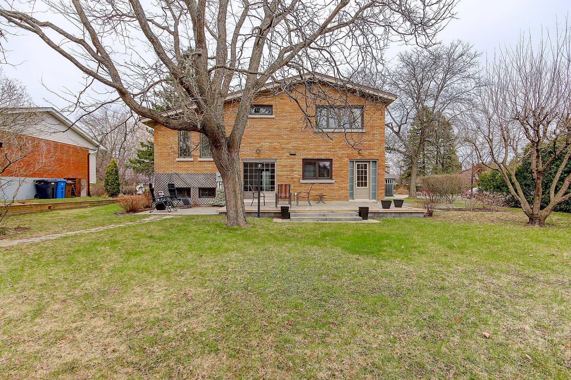 









165


Rue Hertel

,
Beloeil,




QC
J3G2M9

