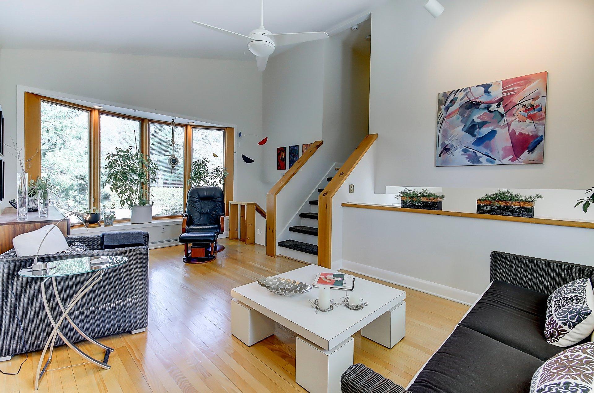 









165


Rue Hertel

,
Beloeil,




QC
J3G2M9


