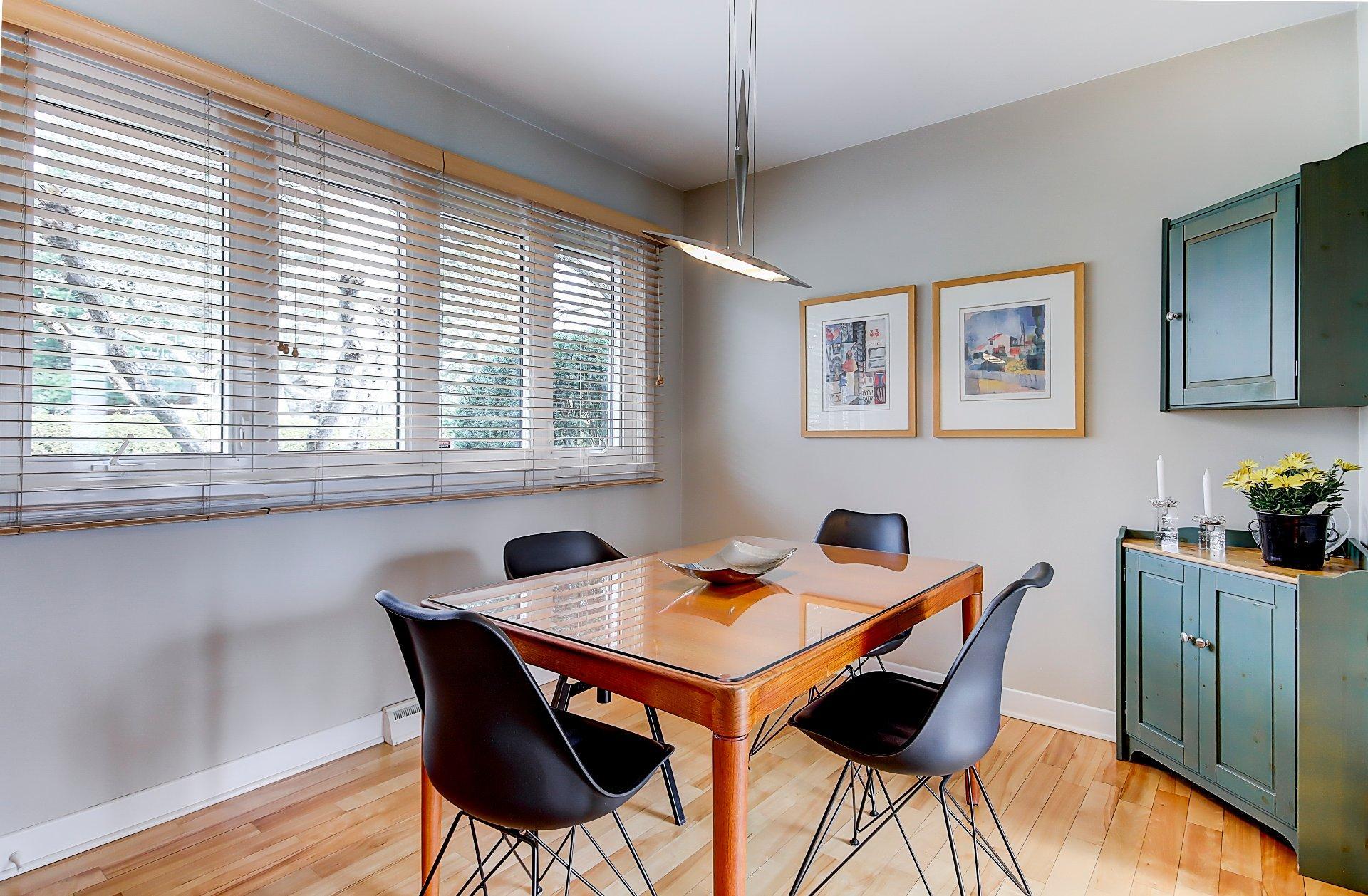 









165


Rue Hertel

,
Beloeil,




QC
J3G2M9

