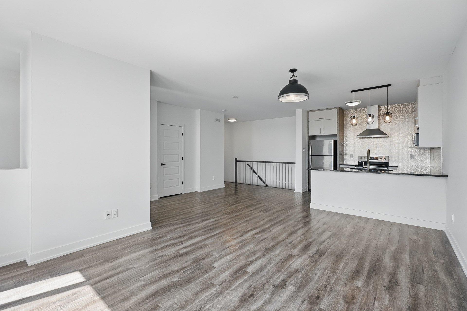 









185


Rue Nancy-Elliott

, 3,
Gatineau (Aylmer),




QC
J9H0K3

