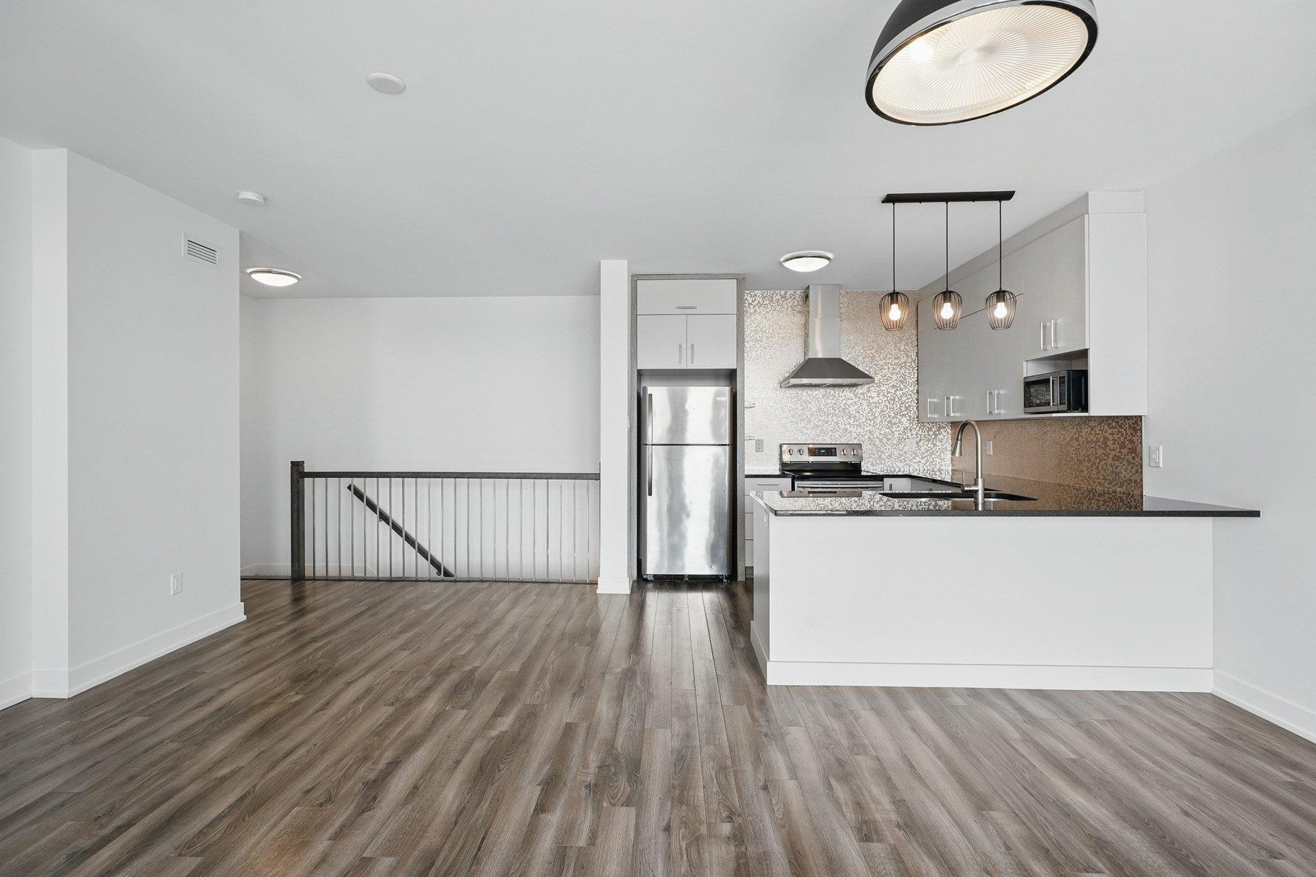 









185


Rue Nancy-Elliott

, 3,
Gatineau (Aylmer),




QC
J9H0K3

