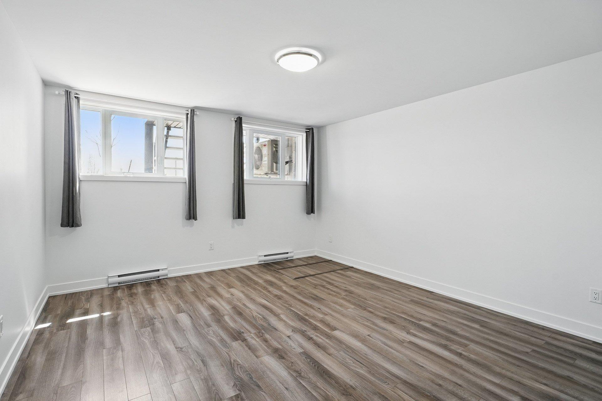 









185


Rue Nancy-Elliott

, 3,
Gatineau (Aylmer),




QC
J9H0K3


