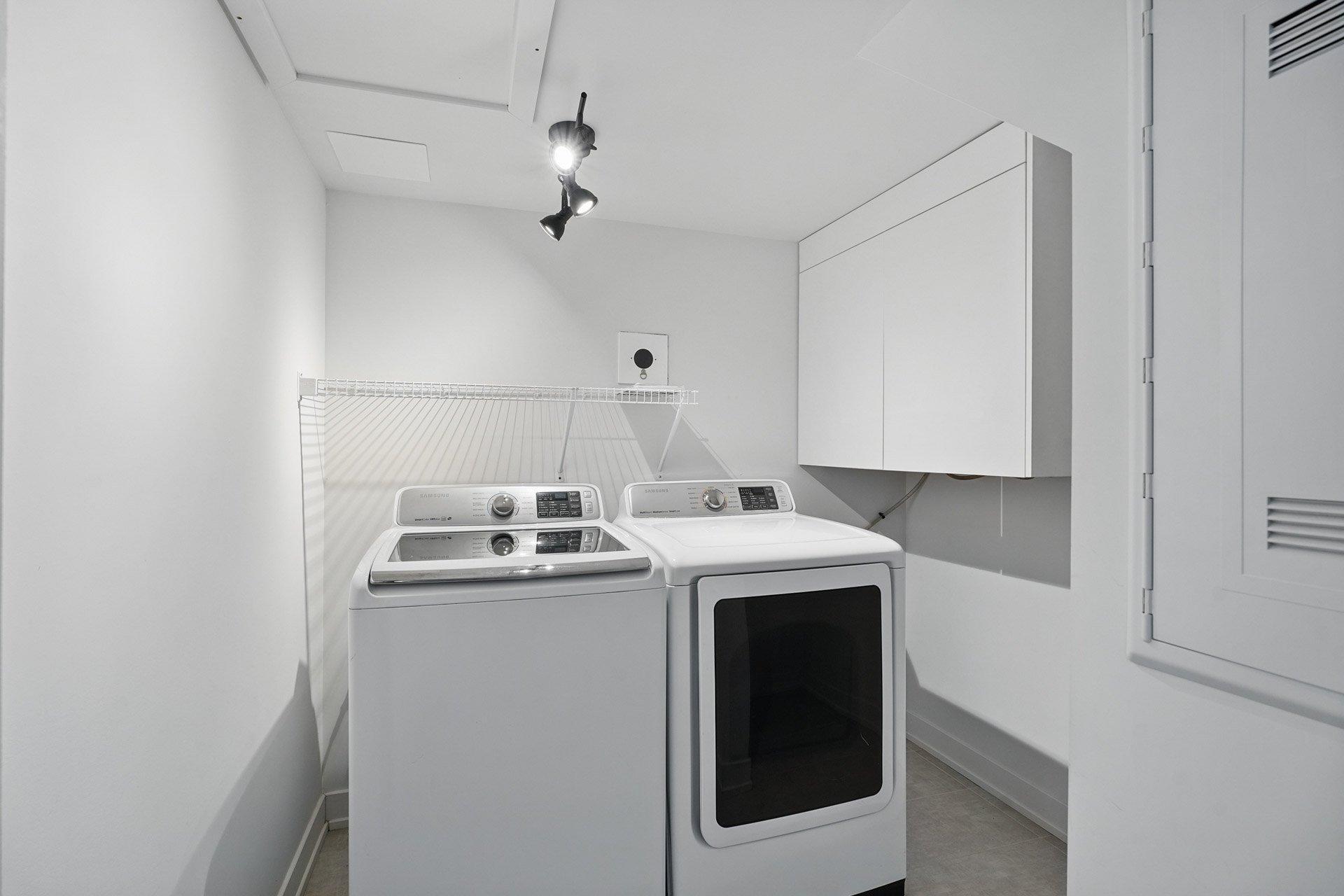 









185


Rue Nancy-Elliott

, 3,
Gatineau (Aylmer),




QC
J9H0K3

