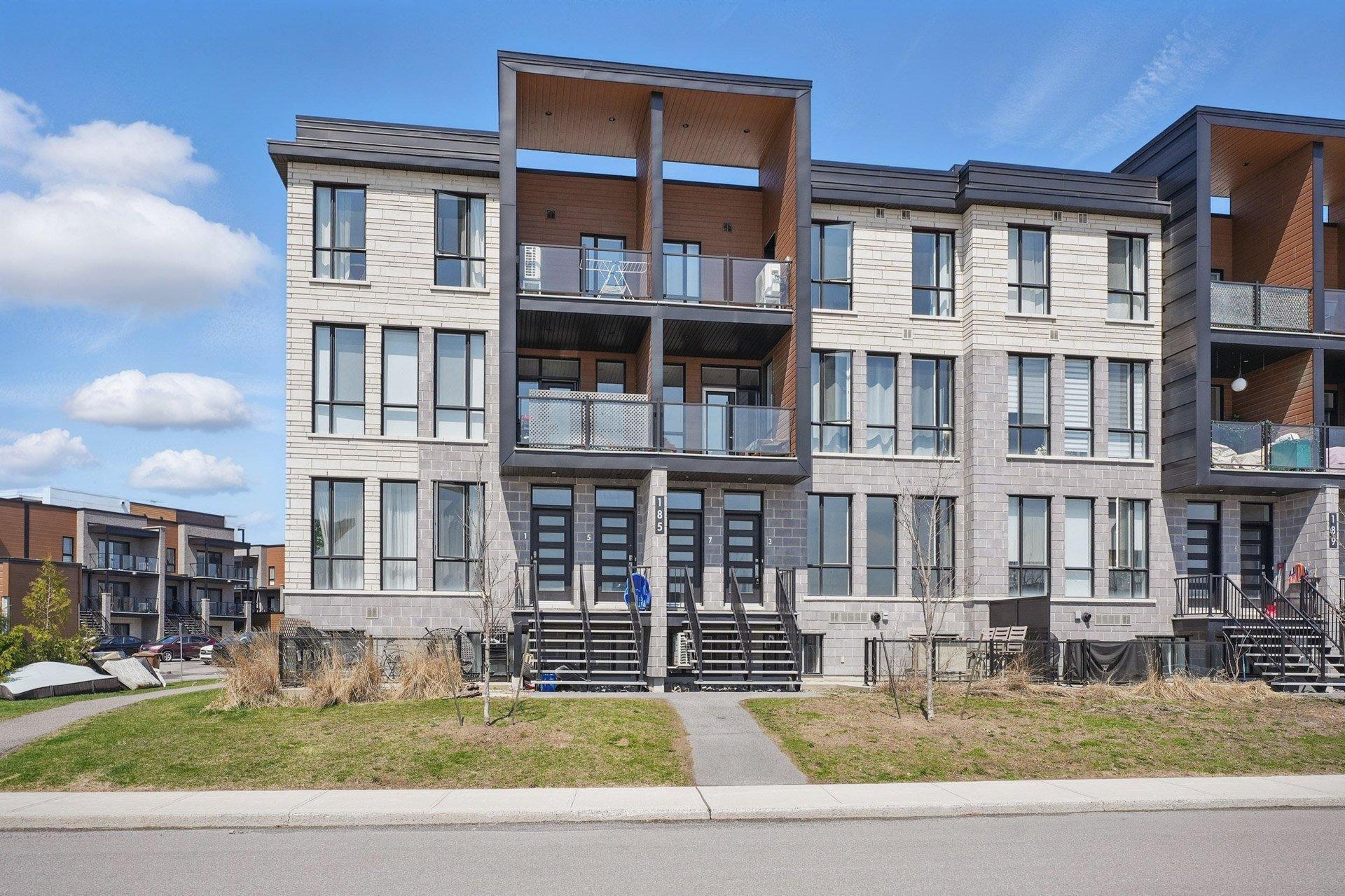 









185


Rue Nancy-Elliott

, 3,
Gatineau (Aylmer),




QC
J9H0K3


