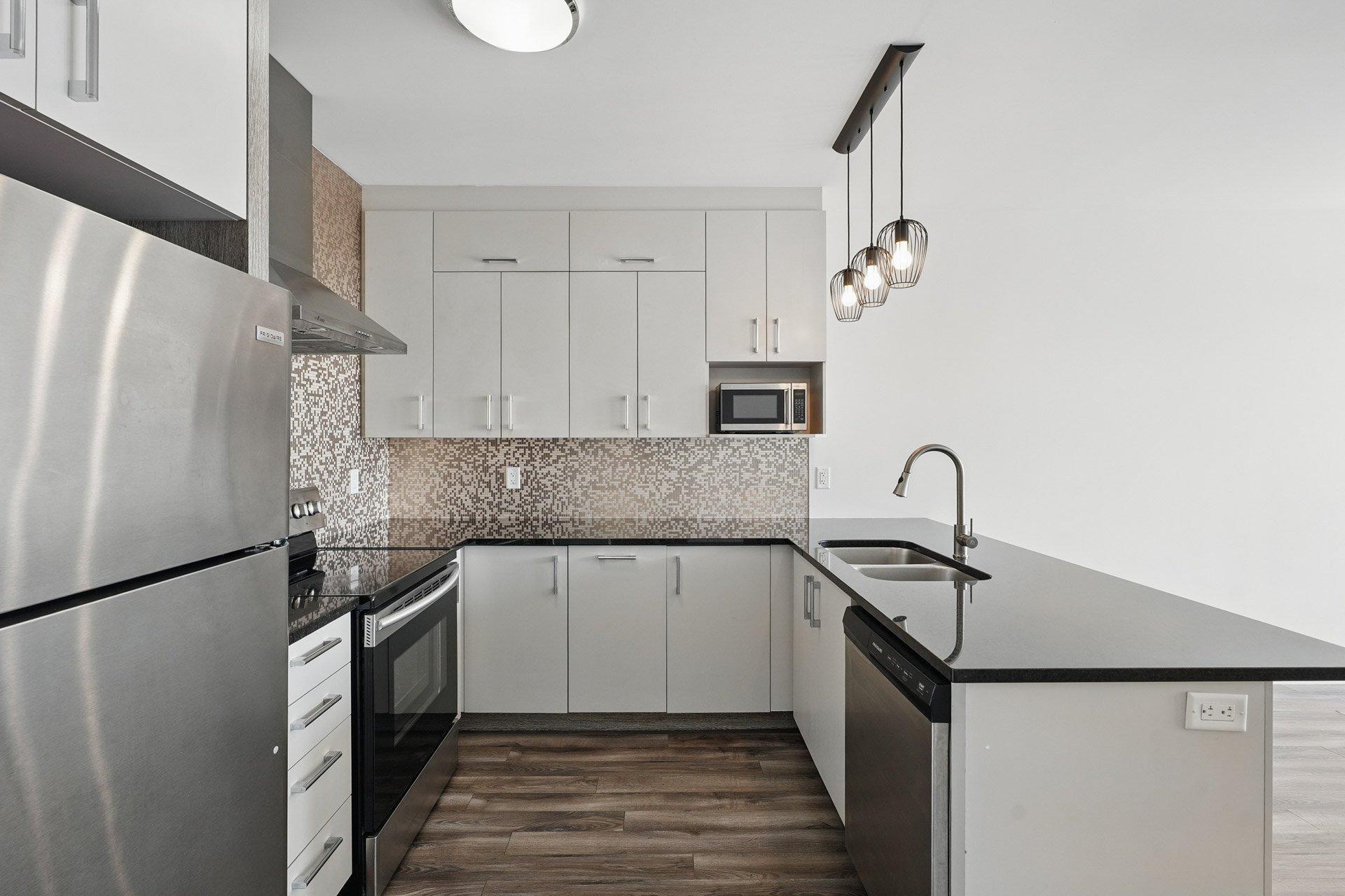 









185


Rue Nancy-Elliott

, 3,
Gatineau (Aylmer),




QC
J9H0K3

