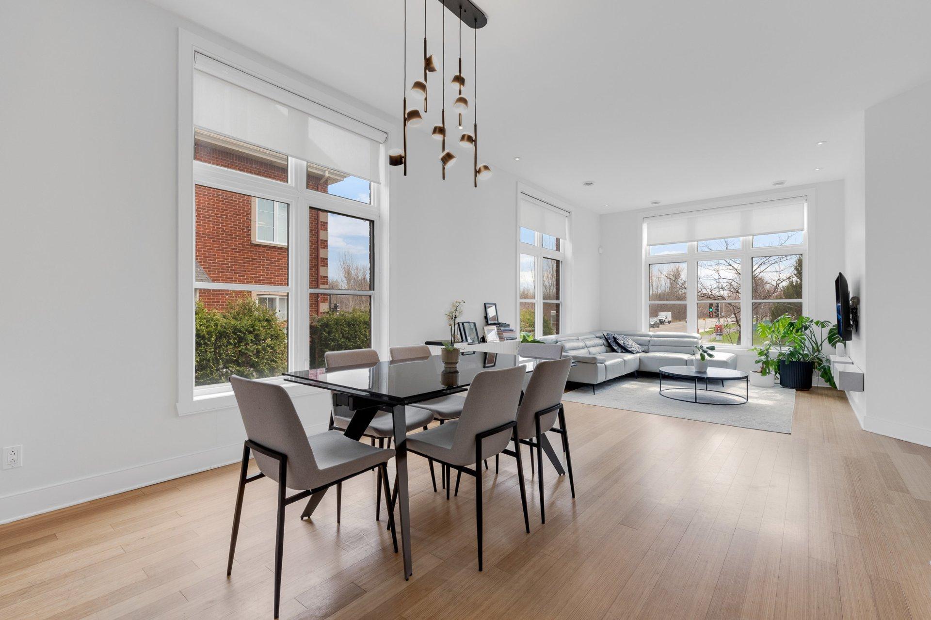 









13301


Boul. Cavendish

, 104,
Montréal (Saint-Laurent),




QC
H4R3N7

