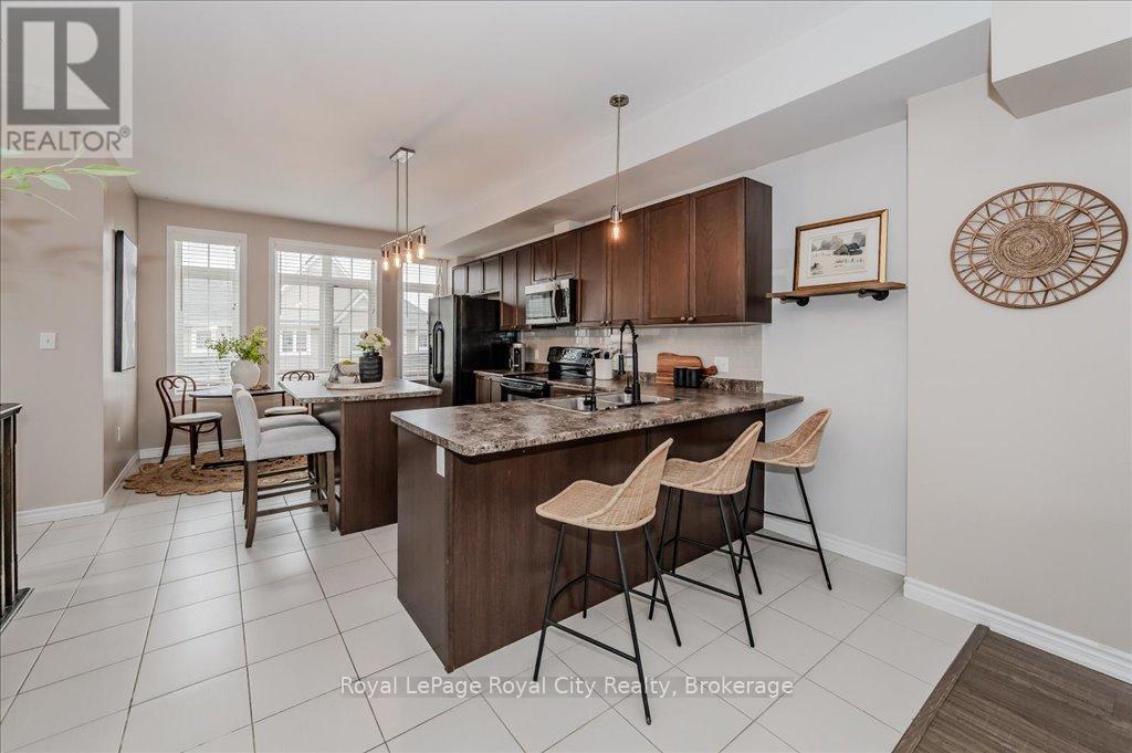 












23 - 100 CHESTER DRIVE

,
Cambridge,




Ontario
N1T0C8

