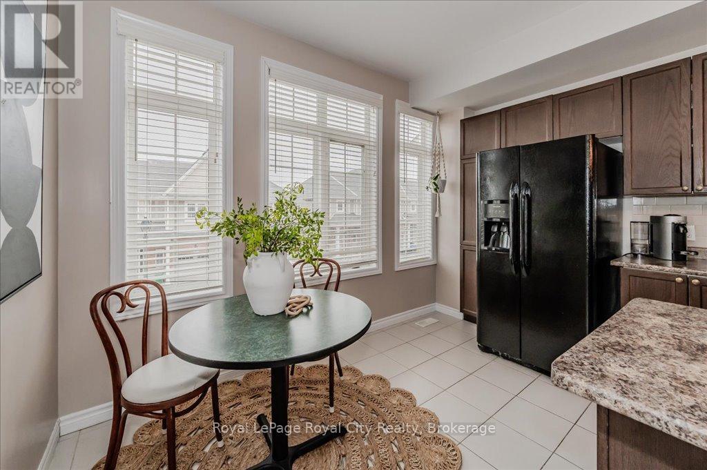 












23 - 100 CHESTER DRIVE

,
Cambridge,




Ontario
N1T0C8

