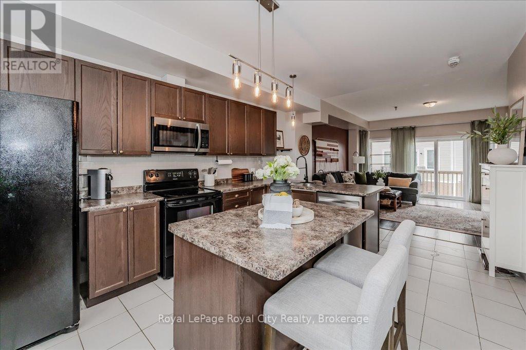 












23 - 100 CHESTER DRIVE

,
Cambridge,




Ontario
N1T0C8

