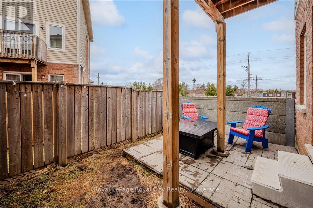 












23 - 100 CHESTER DRIVE

,
Cambridge,




Ontario
N1T0C8

